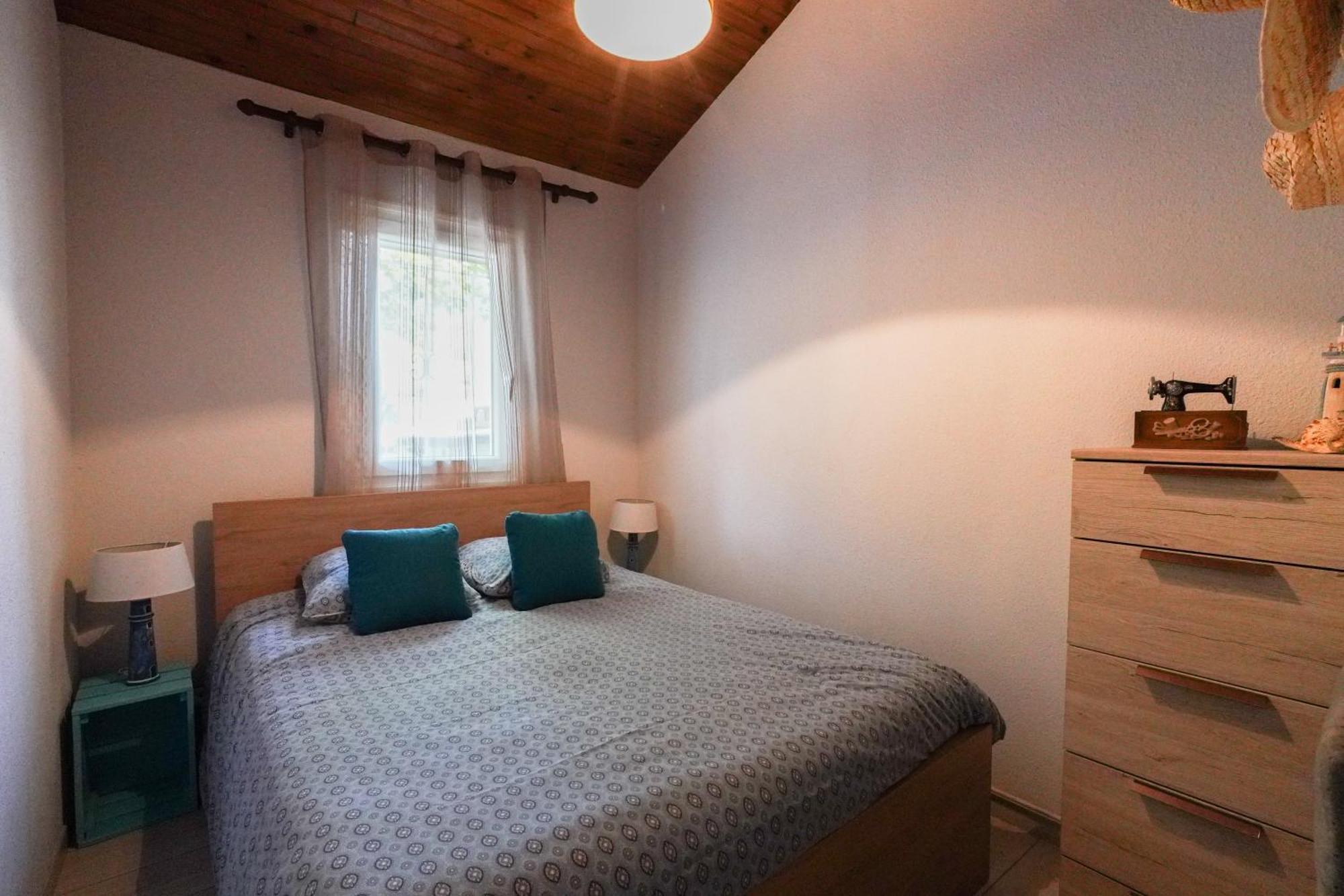 Maisonnette Au Pied De L'Ocean Avec Terrasse Бискарос Екстериор снимка